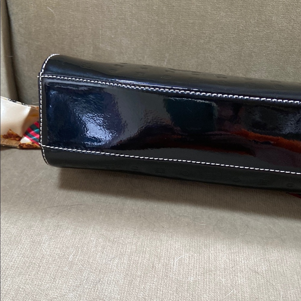 Arcadia Black Embossed Patent Leather Bag - Picture 6 of 14